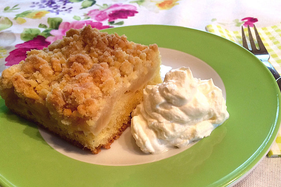 Apfelkuchen mit Streuseln