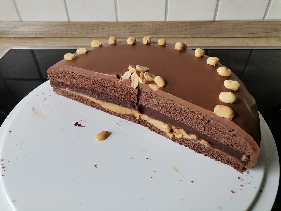Erdnuss-Karamell-Schokoladentorte von Fritzi173| Chefkoch