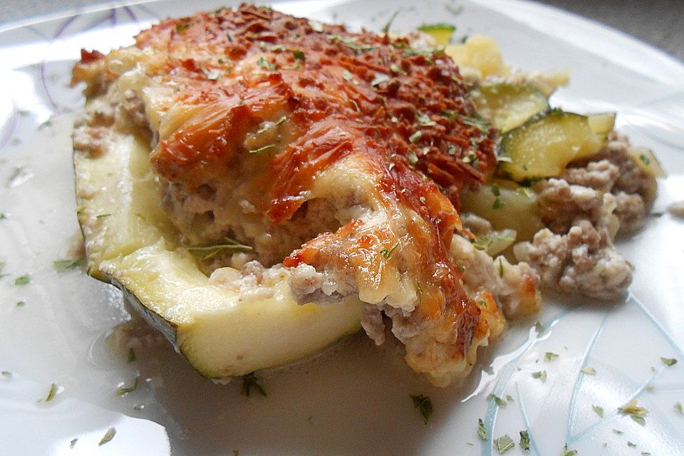 Zucchini-Hackauflauf mit Kartoffeln