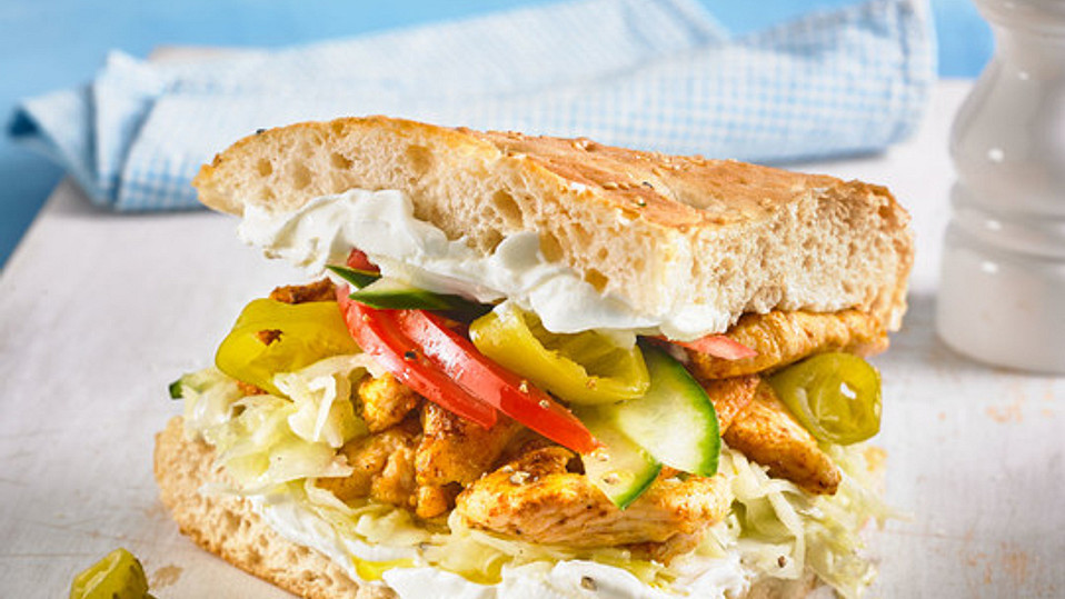 Fladenbrot-Sandwich-mit-H-hnchen