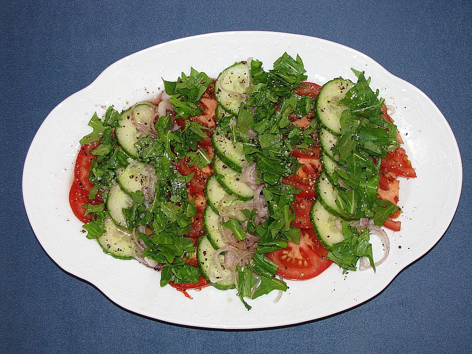 Gurken-Tomaten-Salat mit Rauke von saturnia| Chefkoch