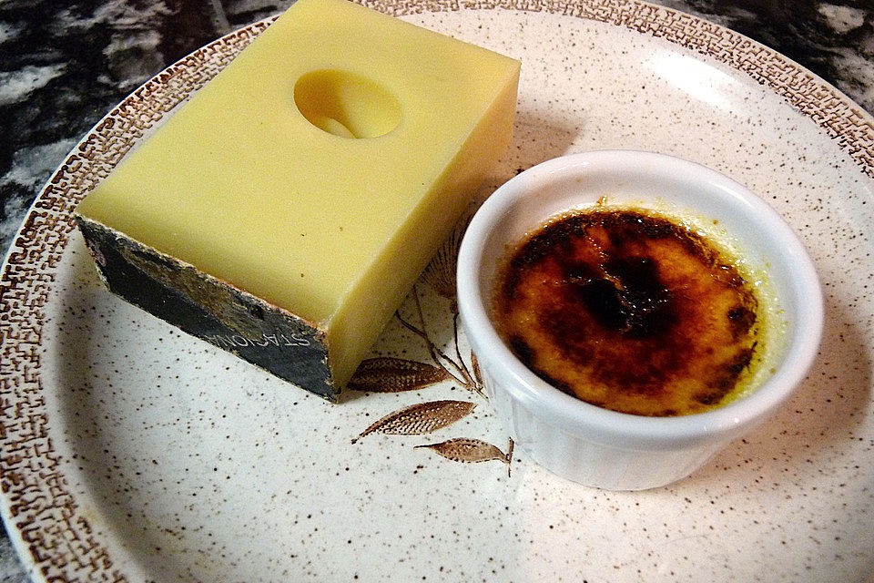 Crème brûlée mit Emmentaler