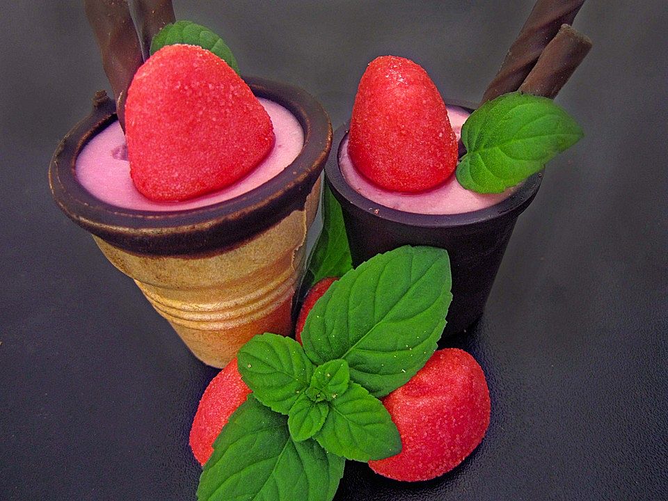 Erdbeer-Orangen Panna cotta von cornsnakeworld| Chefkoch