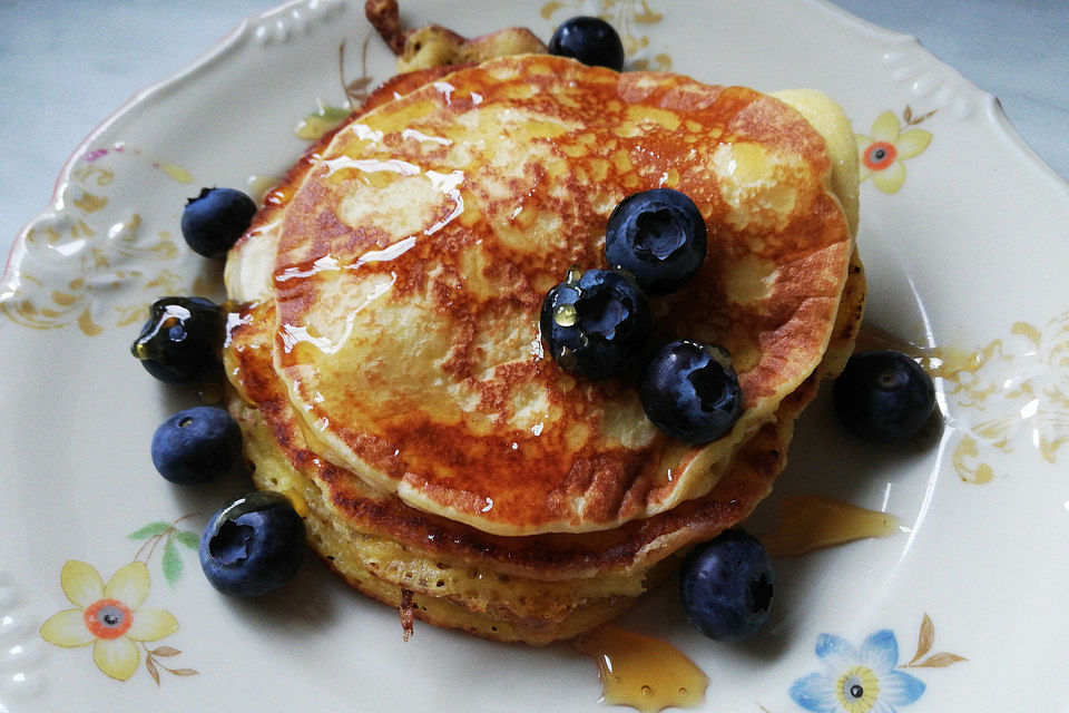 Amerikanische Buttermilch Pancakes