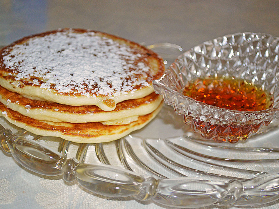 Amerikanische Buttermilch Pancakes von sukeyhamburg17| Chefkoch