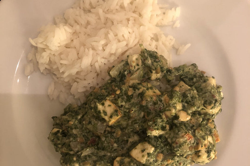 Indisches Spinatcurry mit Käse