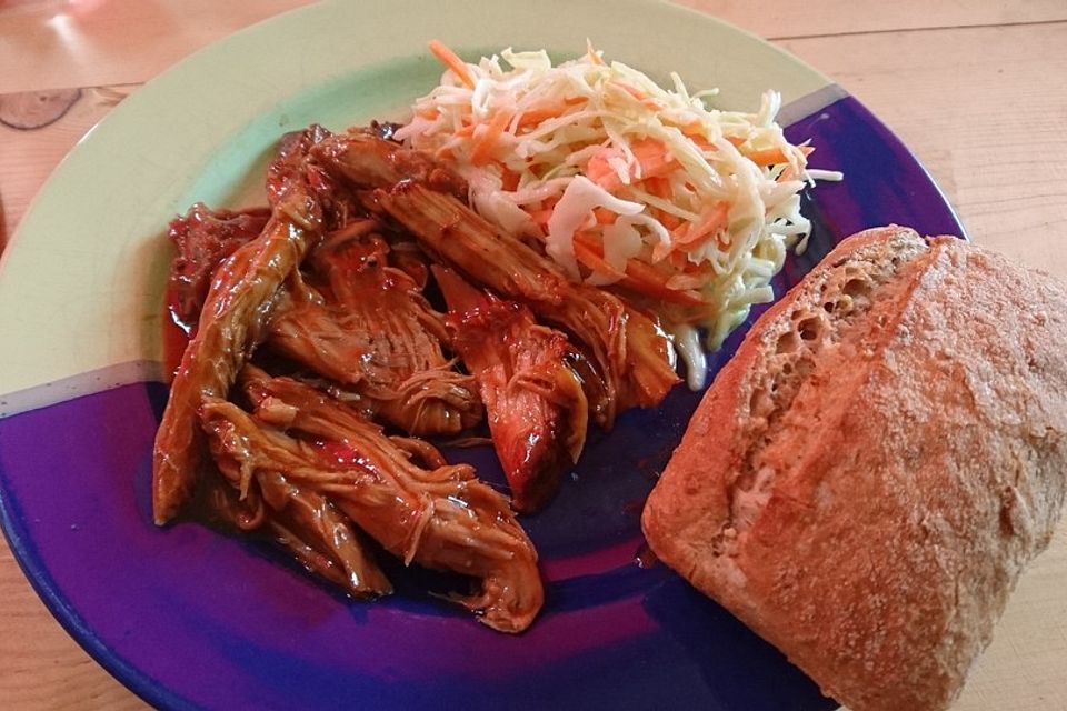 Pulled Pork, zarter Schweinebraten aus dem Ofen - fast original, nur ohne Grill