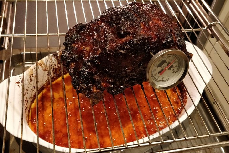 Pulled Pork, zarter Schweinebraten aus dem Ofen - fast original, nur ohne Grill