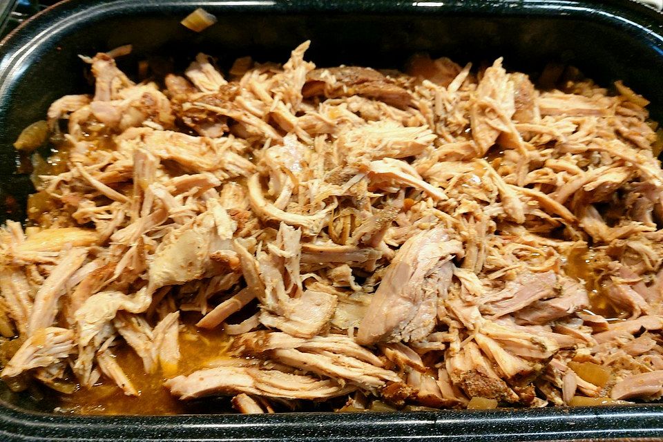 Pulled Pork, zarter Schweinebraten aus dem Ofen - fast original, nur ohne Grill