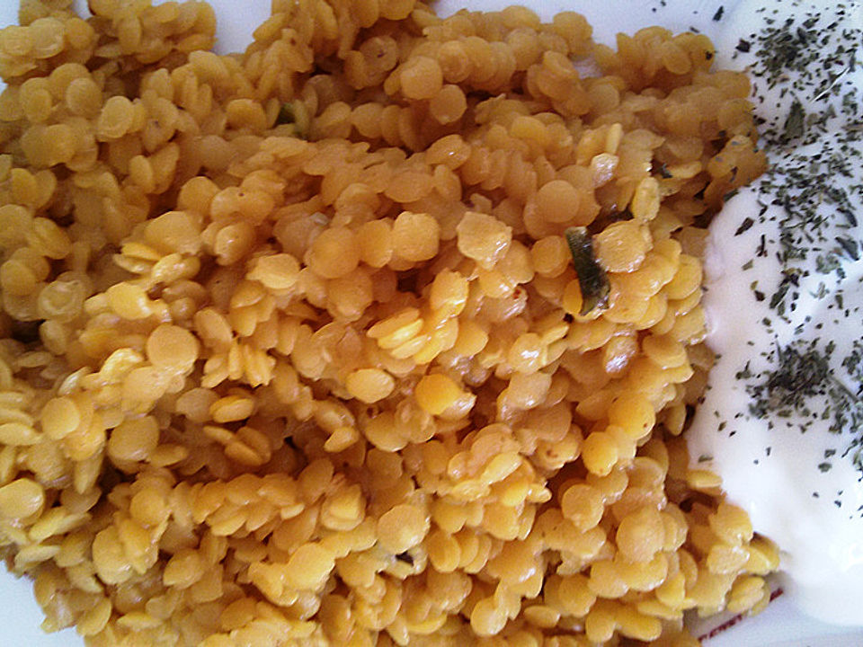 Zwiebel-Dal mit gelben Linsen von Käsekuchenboden | Chefkoch