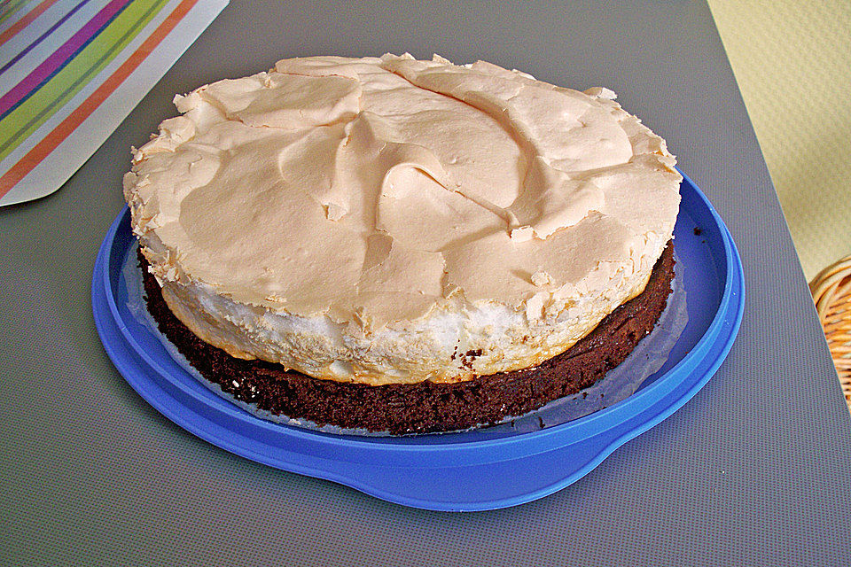 Schwarz-Weiß-Torte