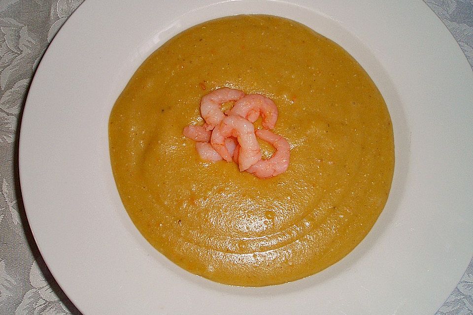 Linsensuppe aus roten Linsen