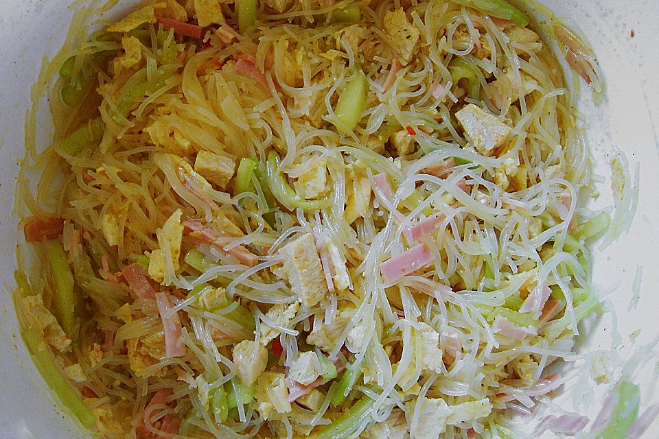 Japanischer Glasnudelsalat