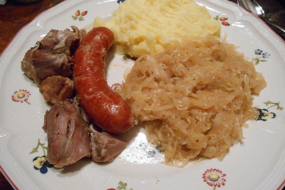 Ananas-Sauerkraut mit Kartoffelpüree