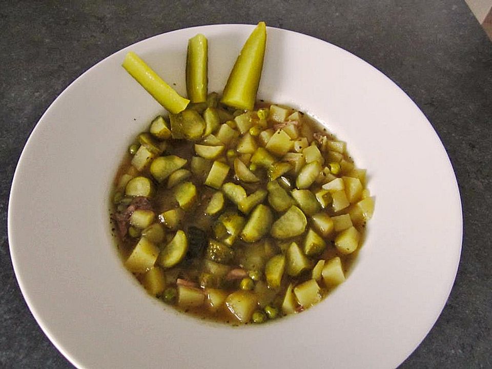 Kartoffelsuppe mit Gewürzgurken von zigge| Chefkoch