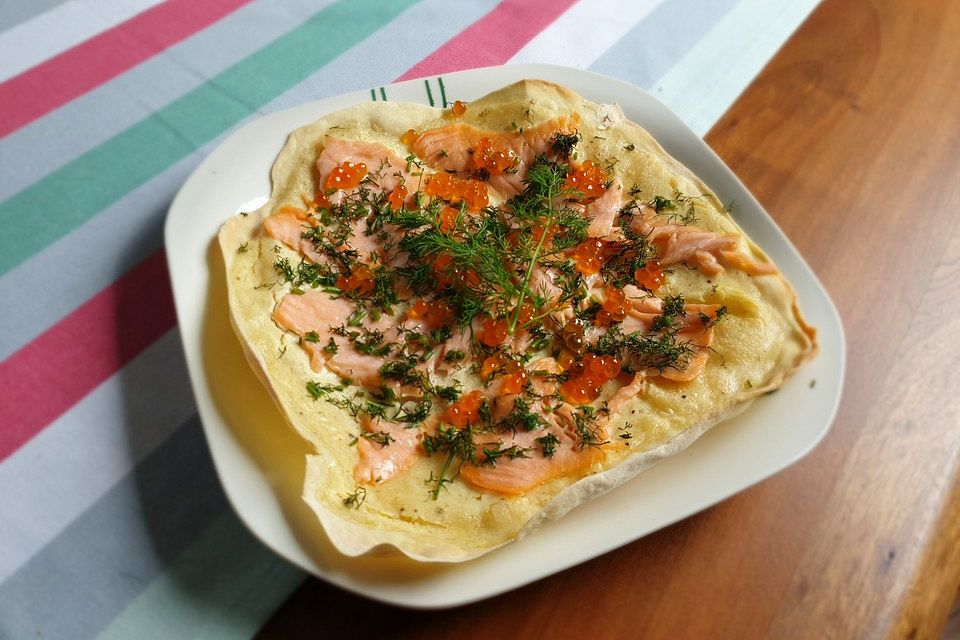 Flowers Flammkuchen mit Lachs