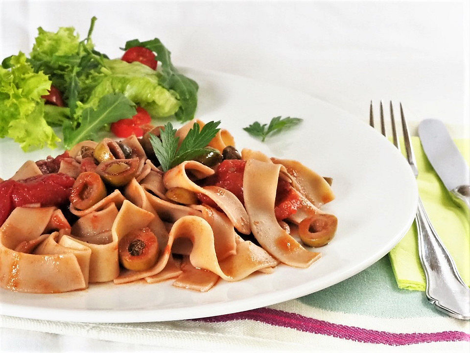 Bandnudeln mit Kapern und Oliven à la Gabi von gabriele9272| Chefkoch