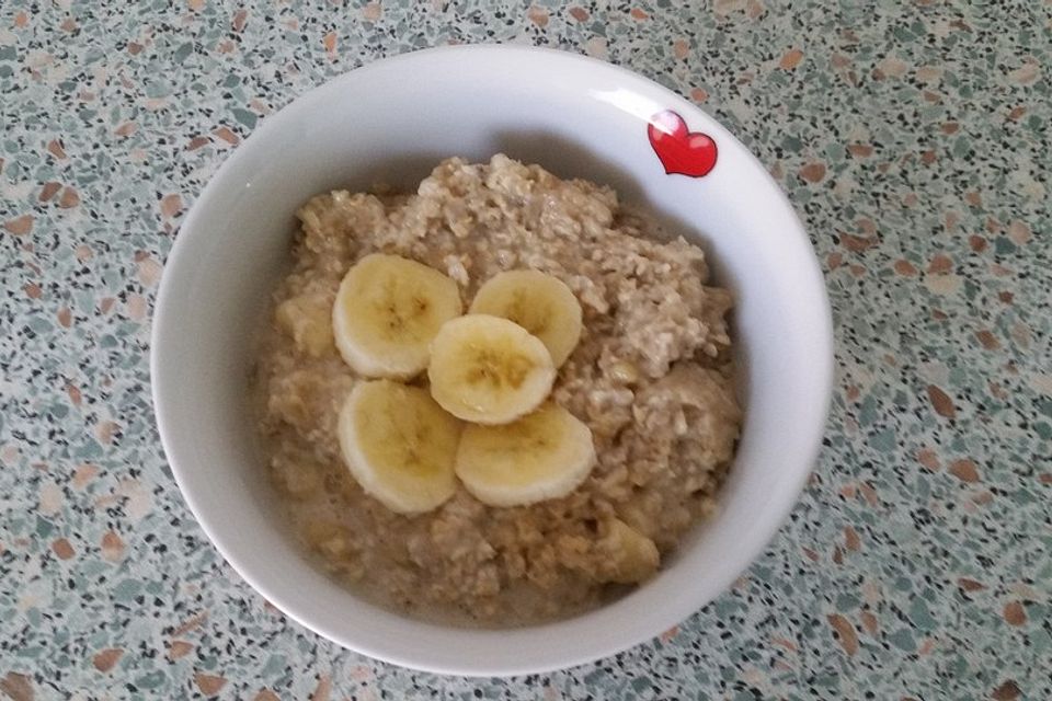 Bananen-Kokos-Porridge