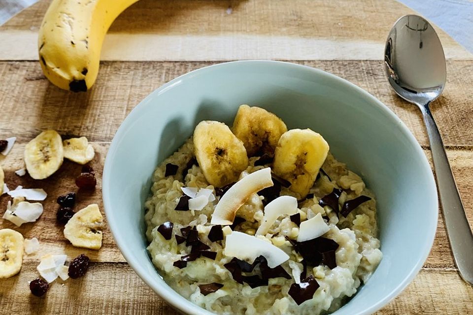 Bananen-Kokos-Porridge