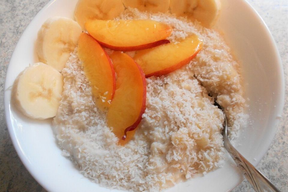 Bananen-Kokos-Porridge