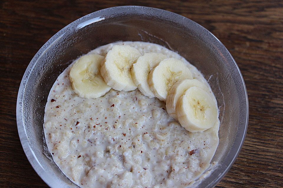 Bananen-Kokos-Porridge