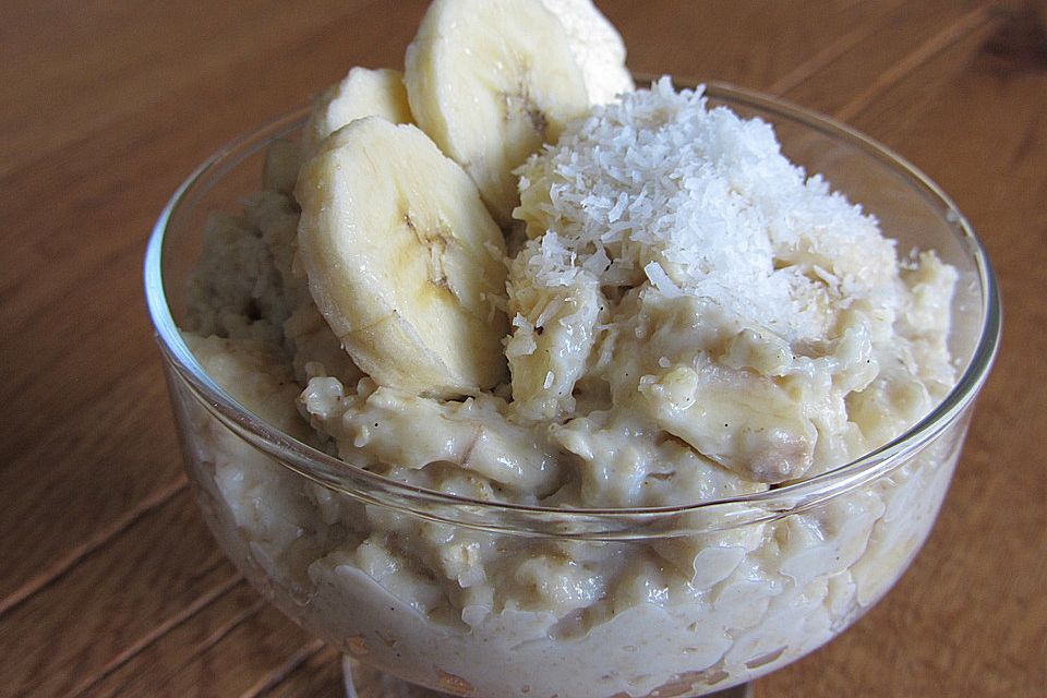 Bananen-Kokos-Porridge