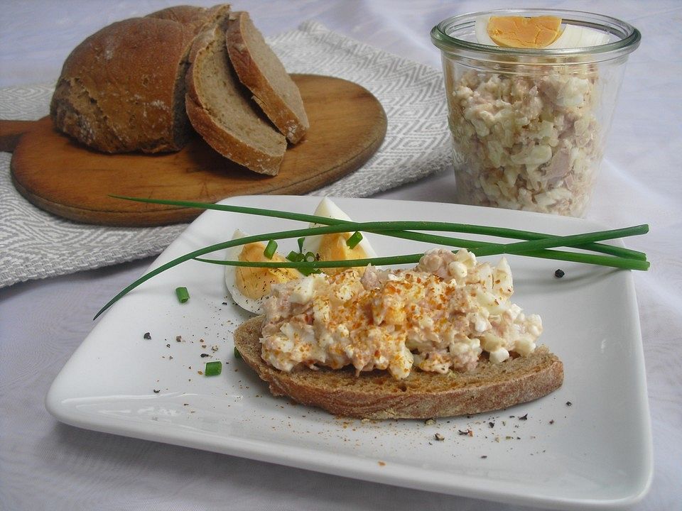 Brotaufstrich mit Thunfisch und Ei von SandraBöni| Chefkoch