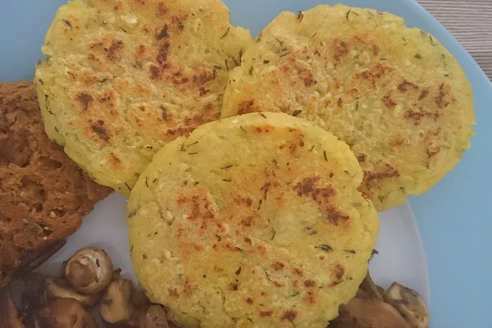 Kartoffel-Polenta-Taler Kartoffel-Polenta-Taler