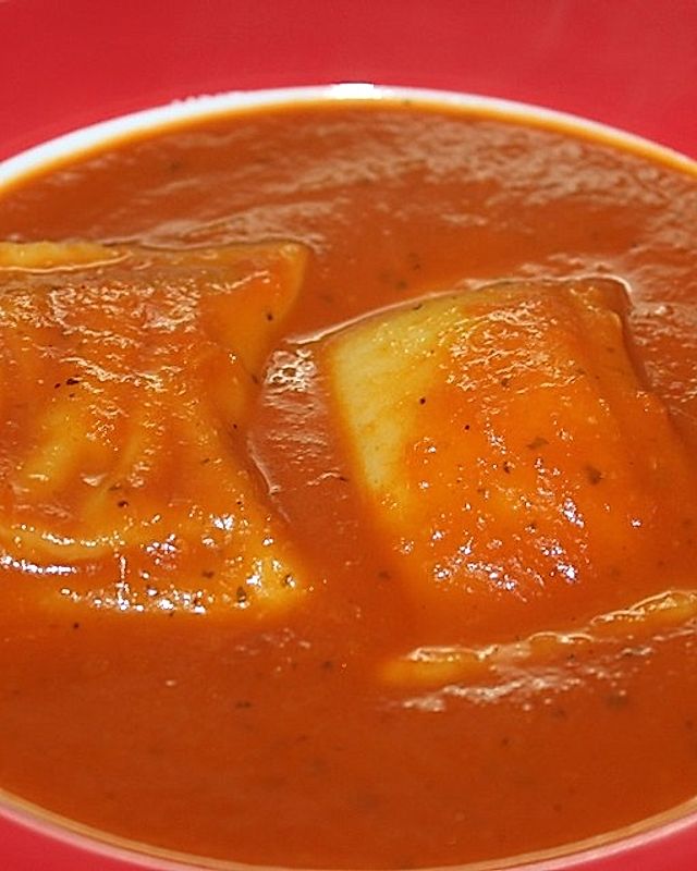 Maultaschen in Tomatensuppe oder Soße
