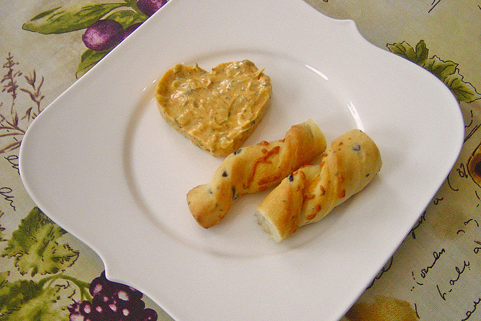 Kräuterbutter mit Knoblauch