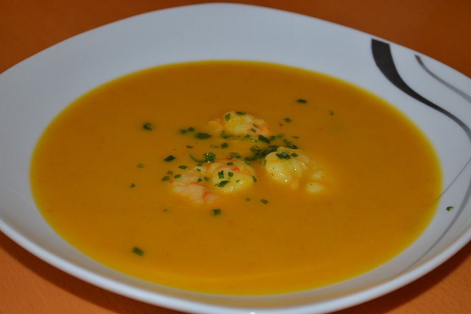 Claudios Kürbis-Gemüsesuppe mit Garnelen