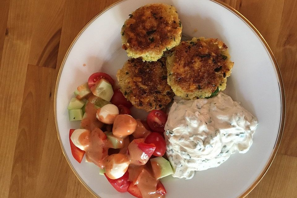 Couscous-Bratlinge mit Käse Couscous-Bratlinge mit Käse