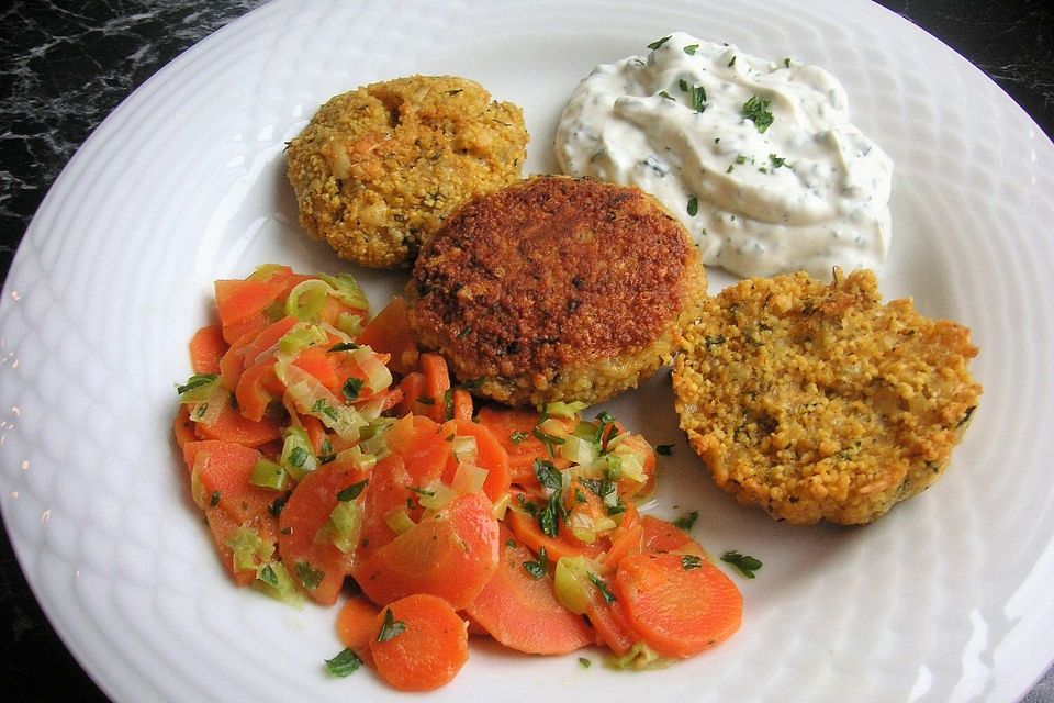 Couscous-Bratlinge mit Käse Couscous-Bratlinge mit Käse