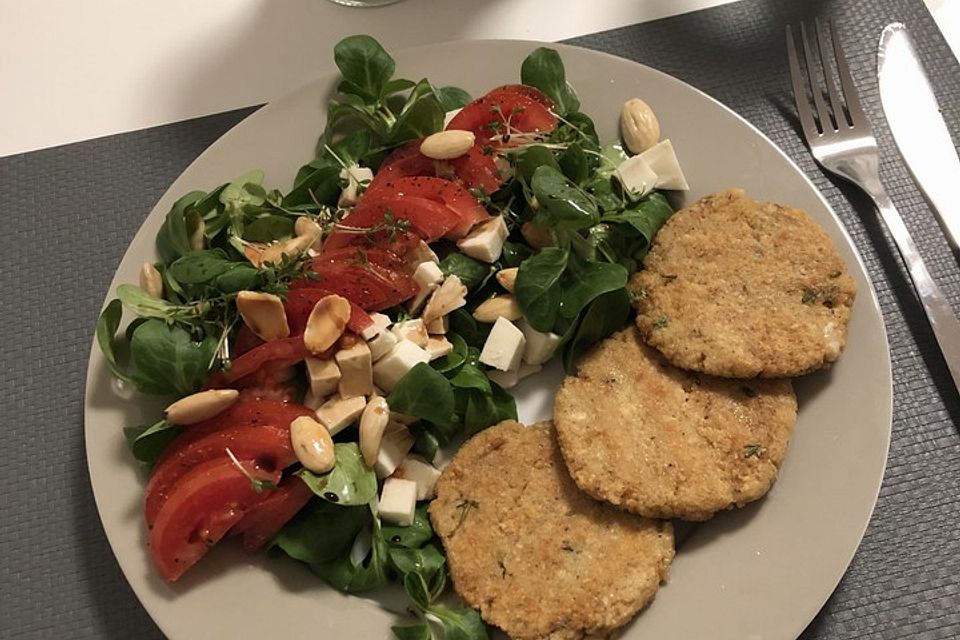Couscous-Bratlinge mit Käse Couscous-Bratlinge mit Käse