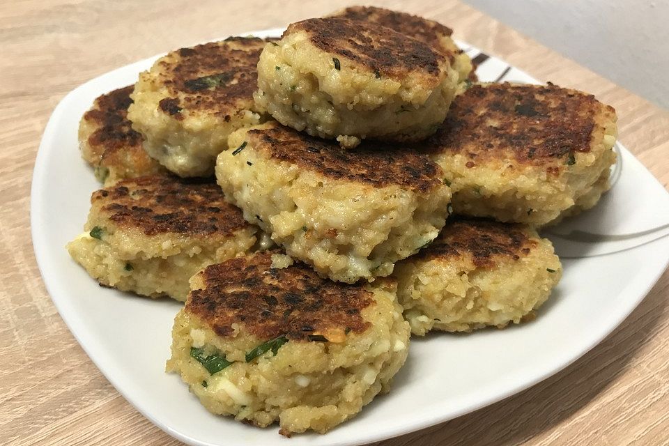 Couscous-Bratlinge mit Käse Couscous-Bratlinge mit Käse