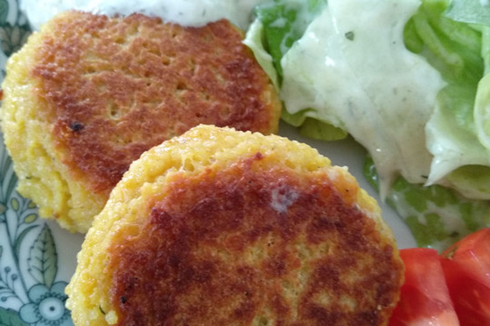 Couscous-Bratlinge mit Käse Couscous-Bratlinge mit Käse
