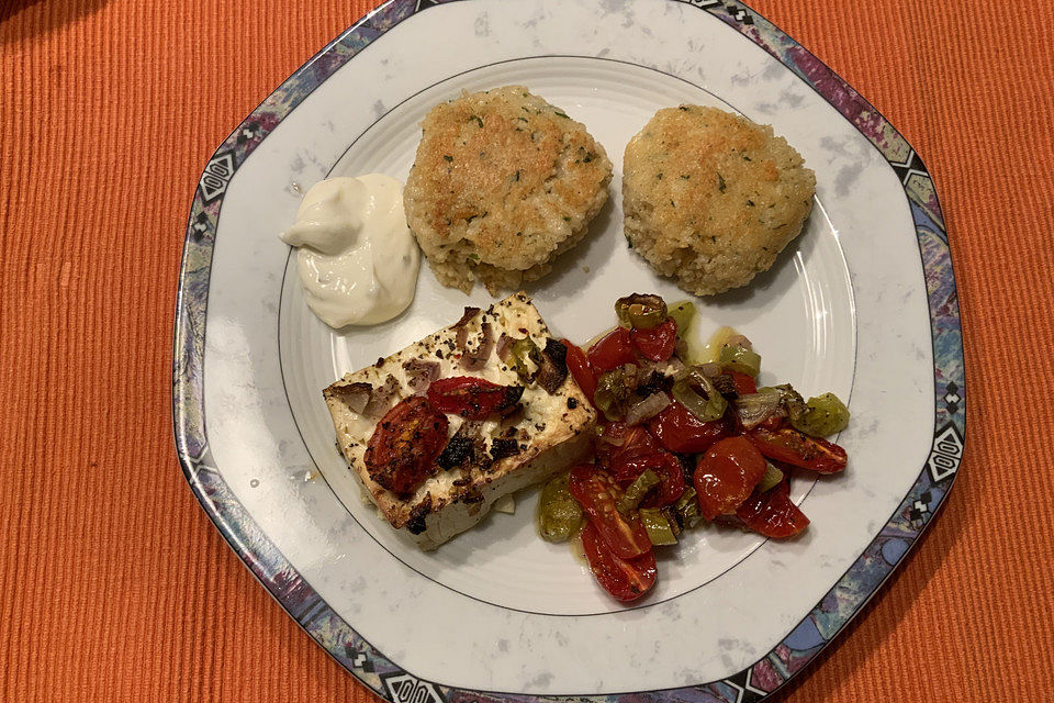 Couscous-Bratlinge mit Käse Couscous-Bratlinge mit Käse