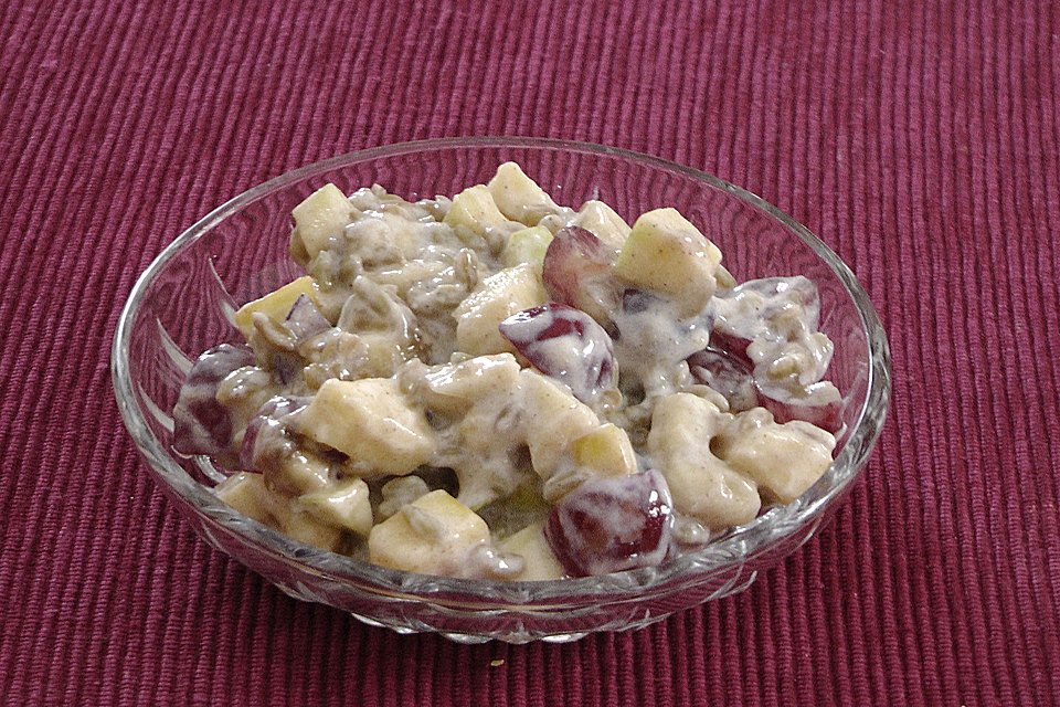 Grünkern Obstsalat