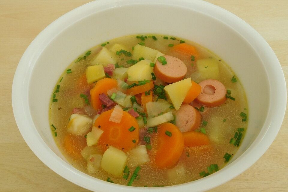 Monikas schnelle Kartoffelsuppe