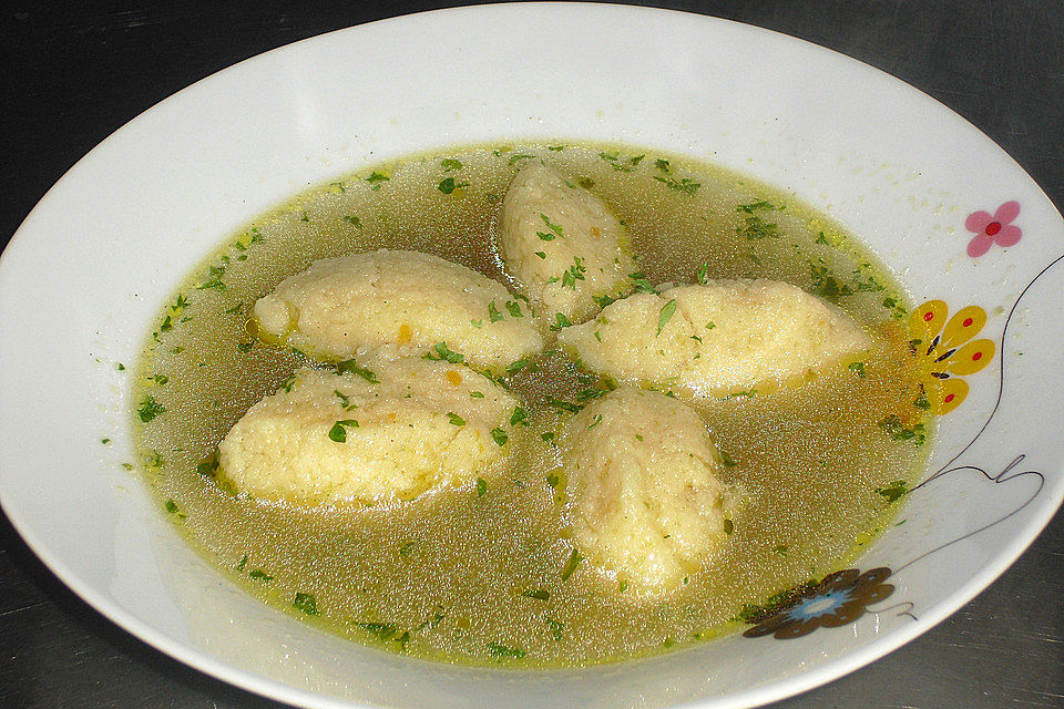 Grießnockerlsuppe