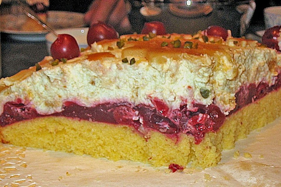 Weihnachtliche Kuppeltorte