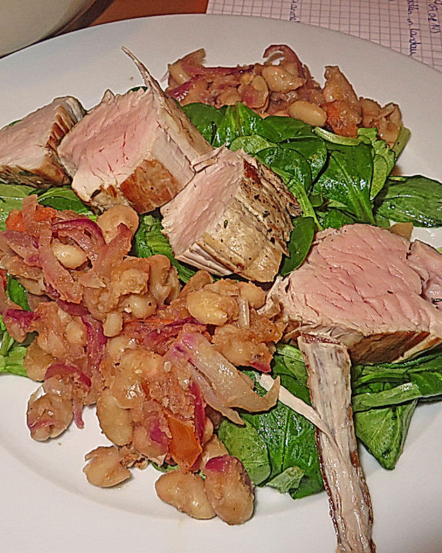 Schweinefilet mit Bohnensalat