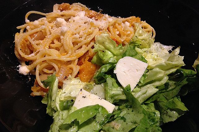 Pasta mit Butternut-Kürbis von Versen| Chefkoch