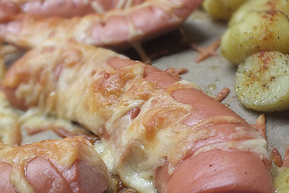 Fleischwurst mit Käse überbacken nach Nobbys Art