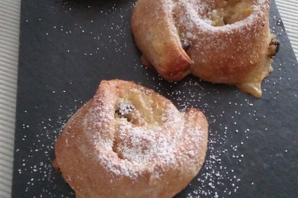 Apfel-Pudding-Schnecken