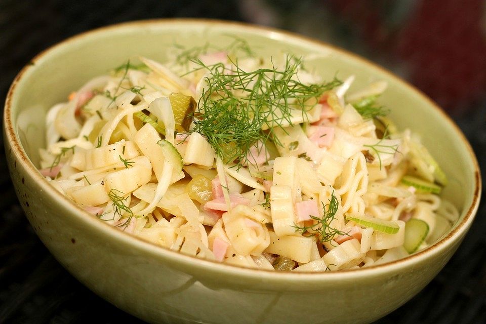 Nudelsalat mit Fenchel à la Gabi