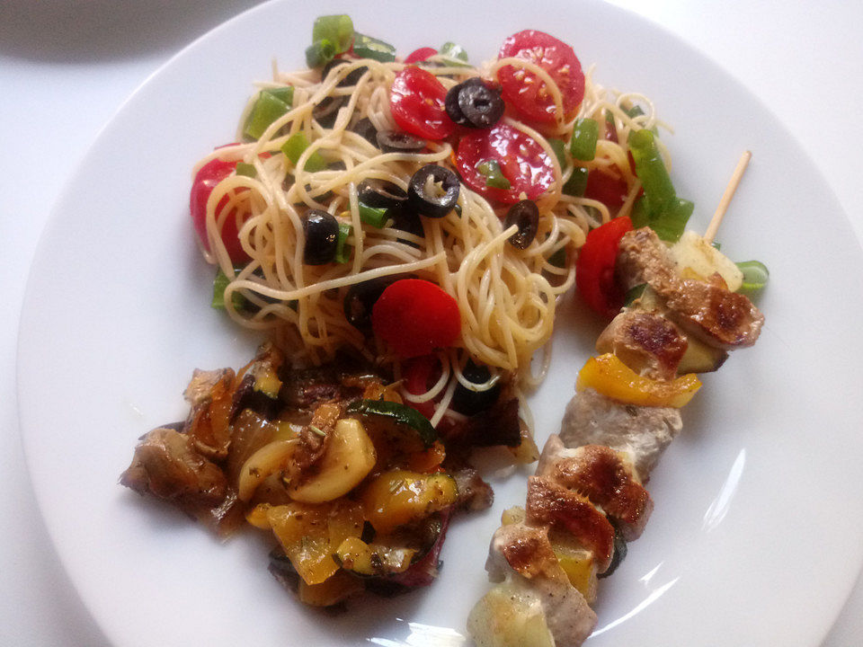 Spaghettisalat Mit Kirschtomaten Und Rucola Von Tinaschmid84 Chefkoch