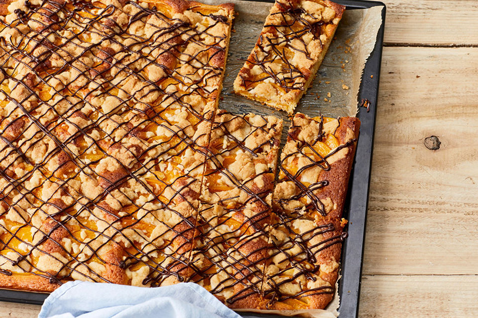 Pfirsich - Streusel Kuchen vom Blech