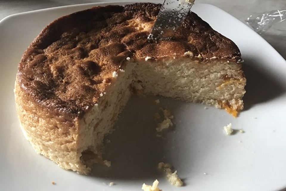 Käsekuchen aus Grieß und Quark mit Mandarinen