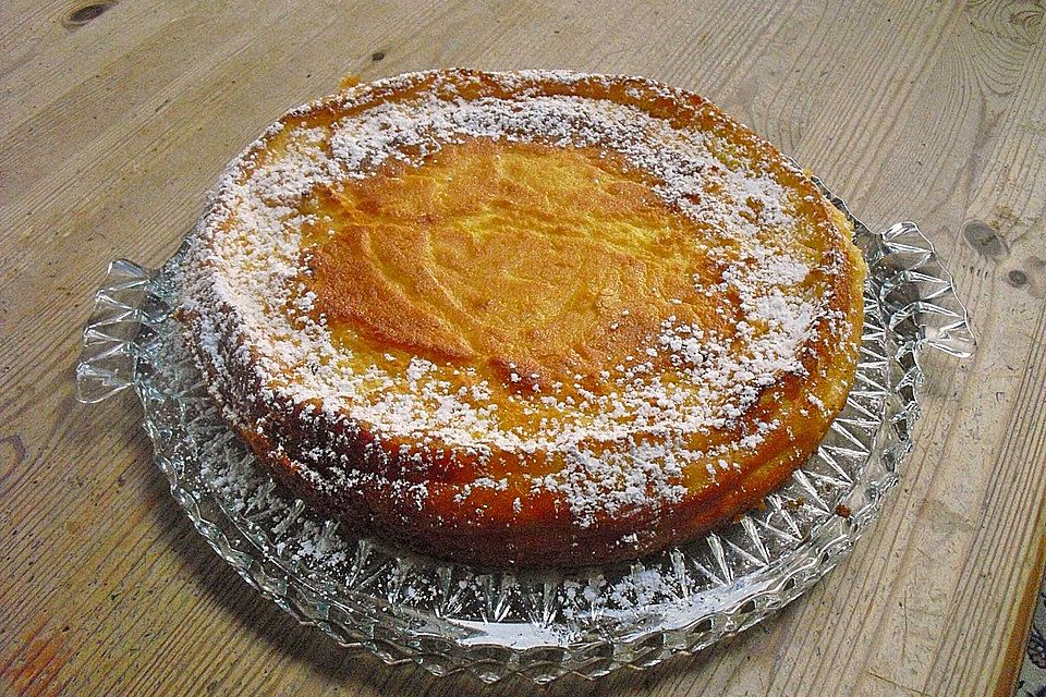 Käsekuchen aus Grieß und Quark mit Mandarinen